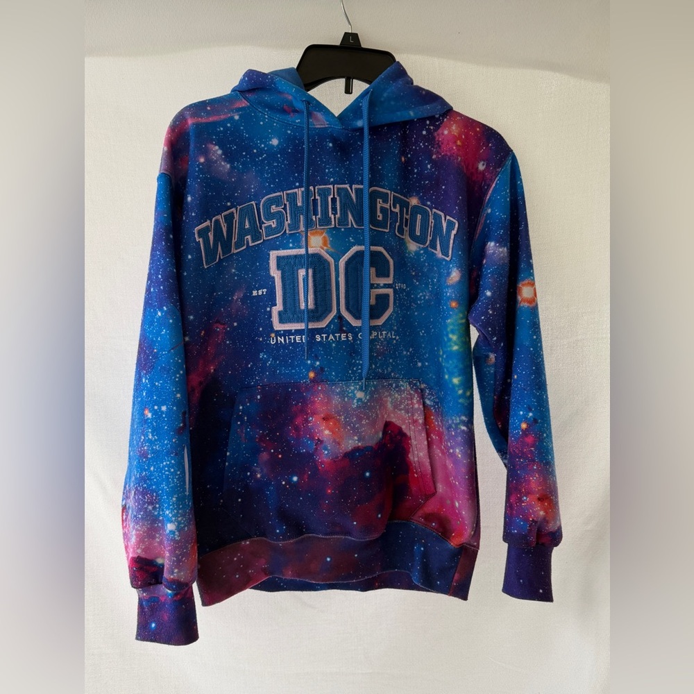 NWoT Washington DC Galaxy Space Hoodie Medium